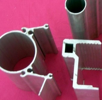 南海鋁躍 工業鋁型材與氧化鋁型材在自動化輸送領域的卓越供應